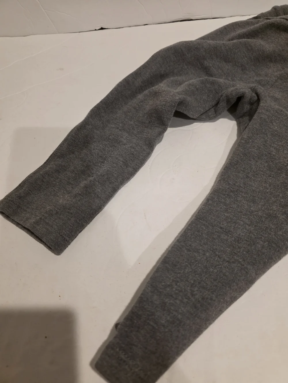Gap FIT Kids Gray Fleece Jogger Pants with Zipper Pockets 2 YEARS